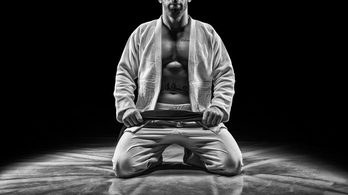 Libra Combat Liga Combat | Gear Up, Throw Down